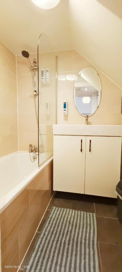 Brompton Apartment In Kensington Лондон Екстериор снимка
